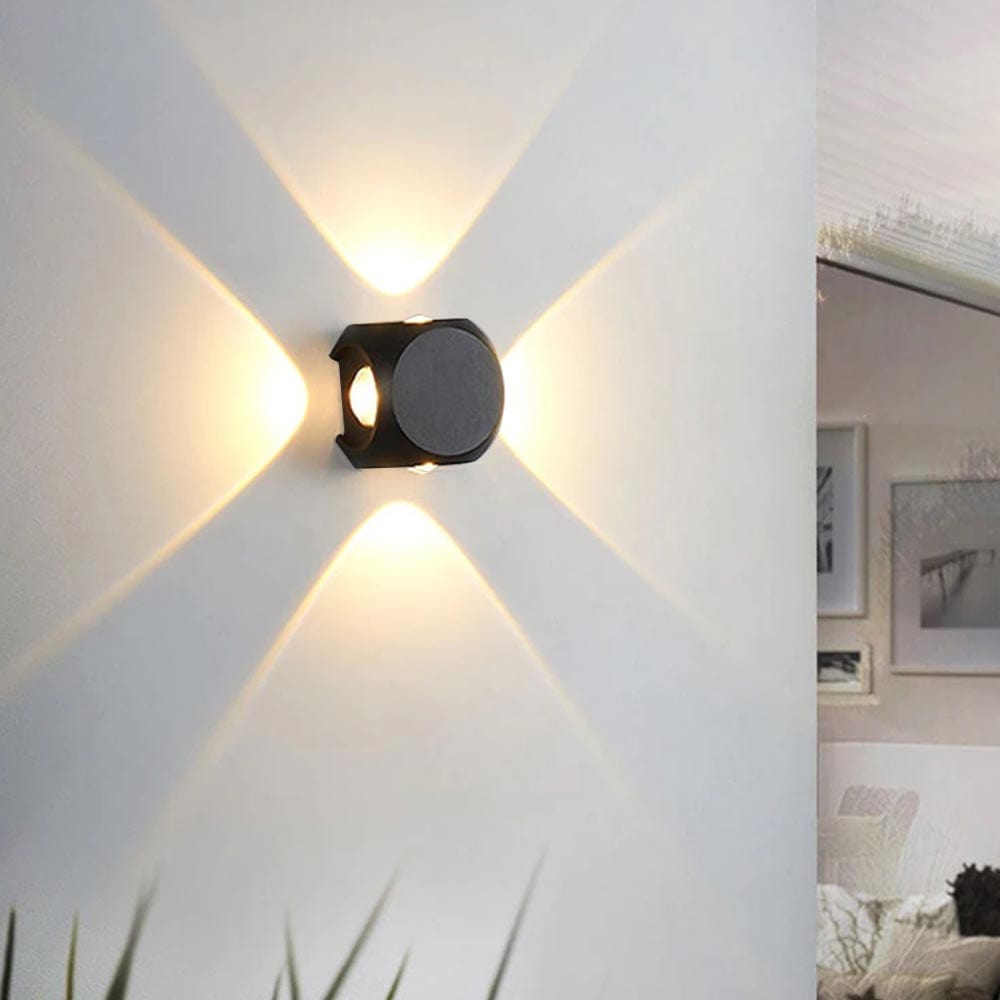Quad-Way Facade Light